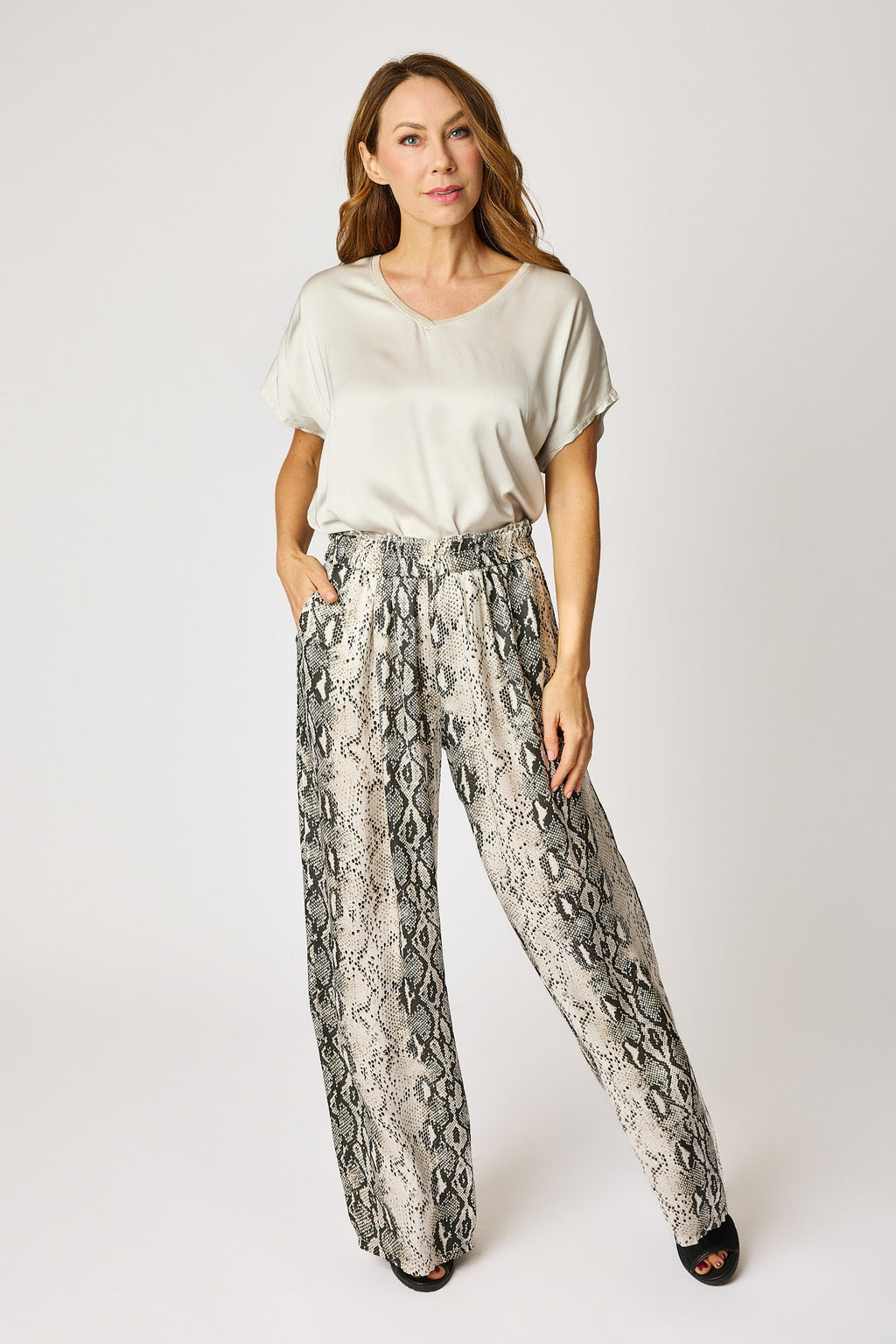 Flowy Satin Snake Pattern Pant