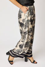 Pajama Style Black with Jungle Pattern